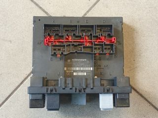 bontott VW PASSAT B6 Komfort Elektronika