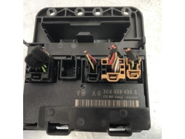 bontott VW PASSAT B6 Komfort Elektronika