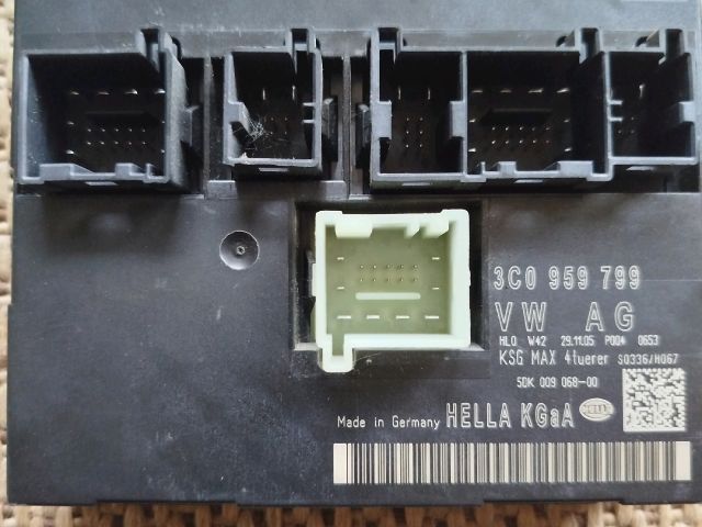 bontott VW PASSAT B6 Komfort Elektronika