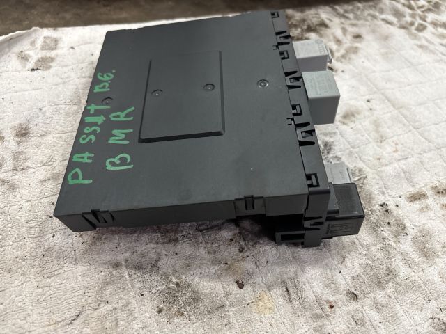 bontott VW PASSAT B6 Komfort Elektronika