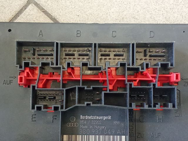 bontott VW PASSAT B6 Komfort Elektronika