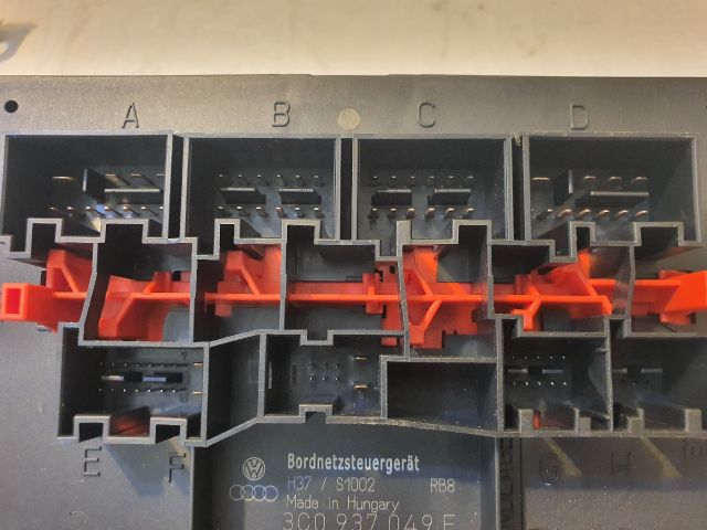 bontott VW PASSAT B6 Komfort Elektronika