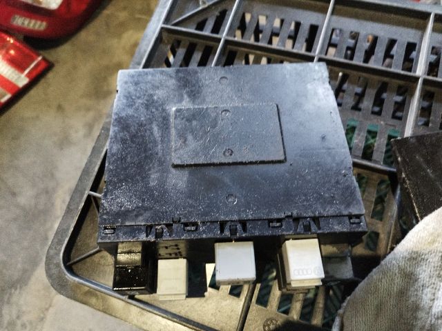 bontott VW PASSAT B6 Komfort Elektronika