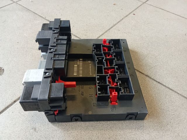 bontott VW PASSAT B6 Komfort Elektronika