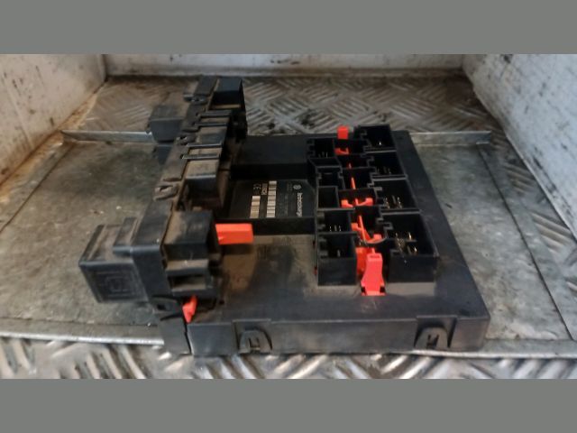 bontott VW PASSAT B6 Komfort Elektronika