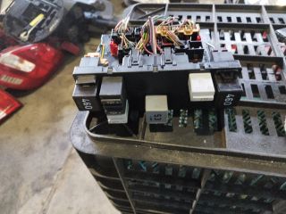 bontott VW PASSAT B6 Komfort Elektronika