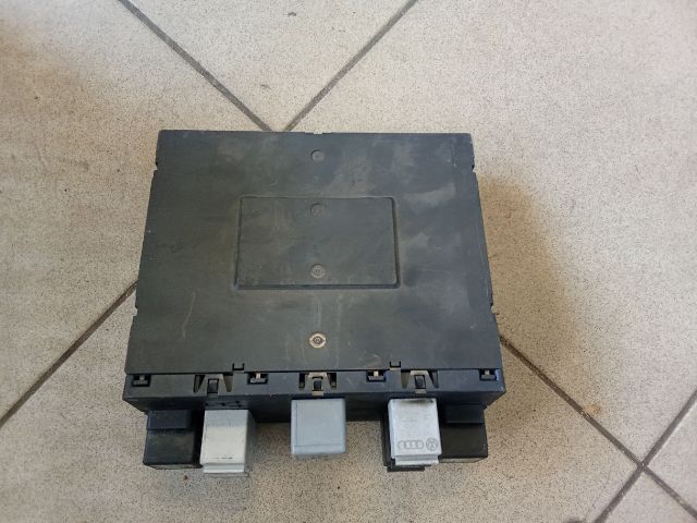 bontott VW PASSAT B6 Komfort Elektronika