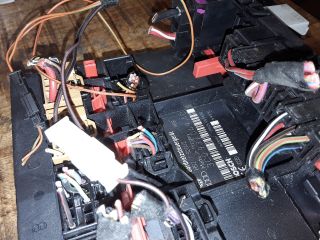 bontott VW PASSAT B6 Komfort Elektronika