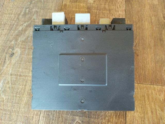 bontott VW PASSAT B6 Komfort Elektronika