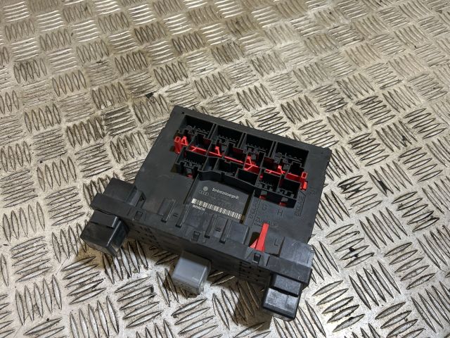 bontott VW PASSAT B6 Komfort Elektronika