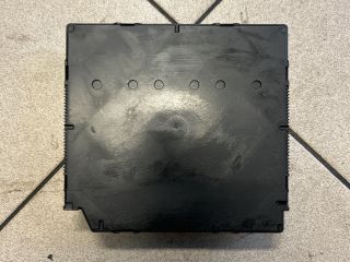 bontott VW PASSAT B6 Komfort Elektronika