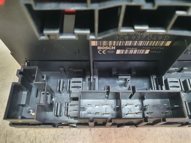 bontott VW PASSAT B6 Komfort Elektronika