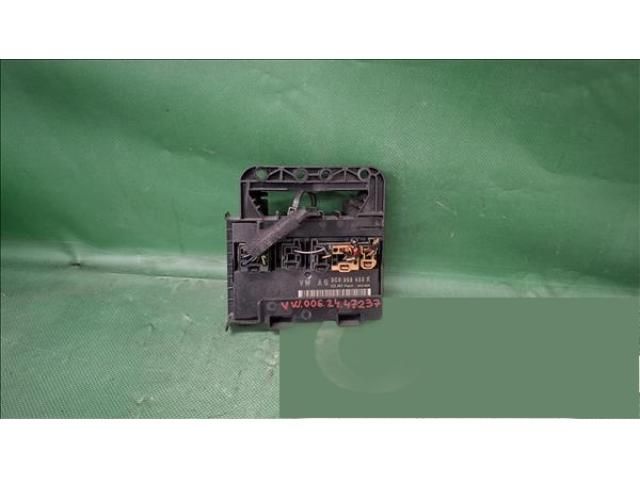 bontott VW PASSAT B6 Komfort Elektronika
