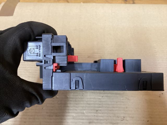 bontott VW PASSAT B6 Komfort Elektronika