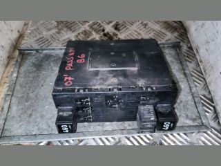 bontott VW PASSAT B6 Komfort Elektronika