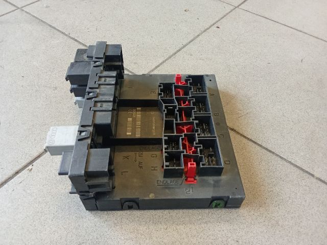 bontott VW PASSAT B6 Komfort Elektronika