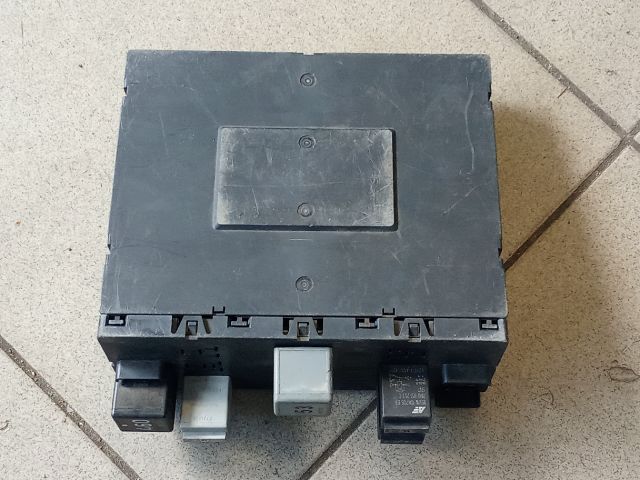 bontott VW PASSAT B6 Komfort Elektronika