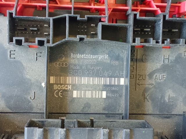 bontott VW PASSAT B6 Komfort Elektronika