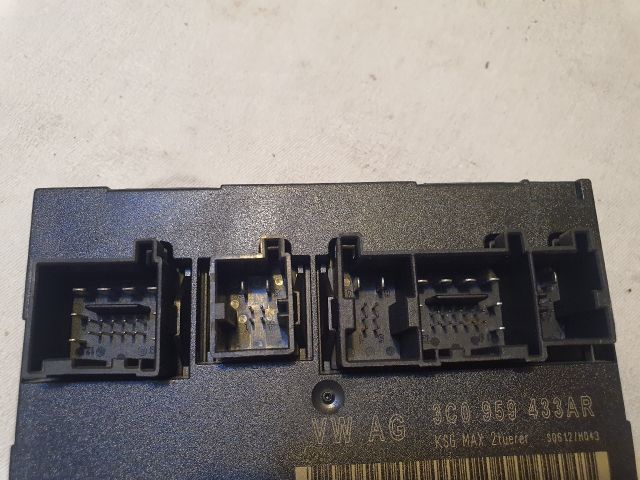 bontott VW PASSAT B6 Komfort Elektronika