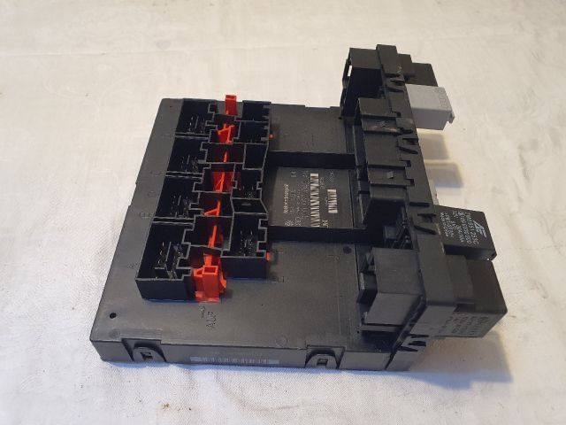 bontott VW PASSAT B6 Komfort Elektronika