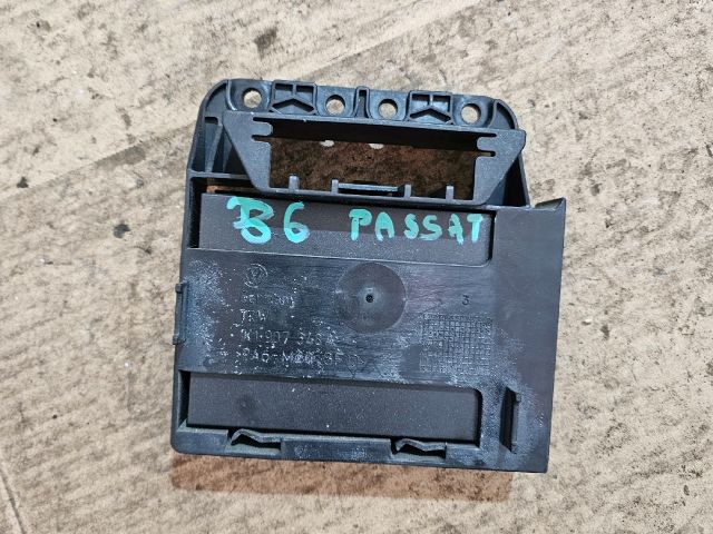 bontott VW PASSAT B6 Komfort Elektronika