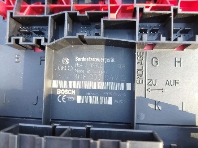 bontott VW PASSAT B6 Komfort Elektronika