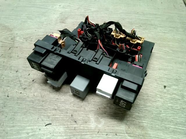 bontott VW PASSAT B6 Komfort Elektronika