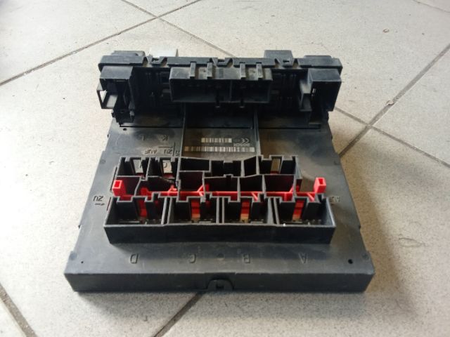 bontott VW PASSAT B6 Komfort Elektronika
