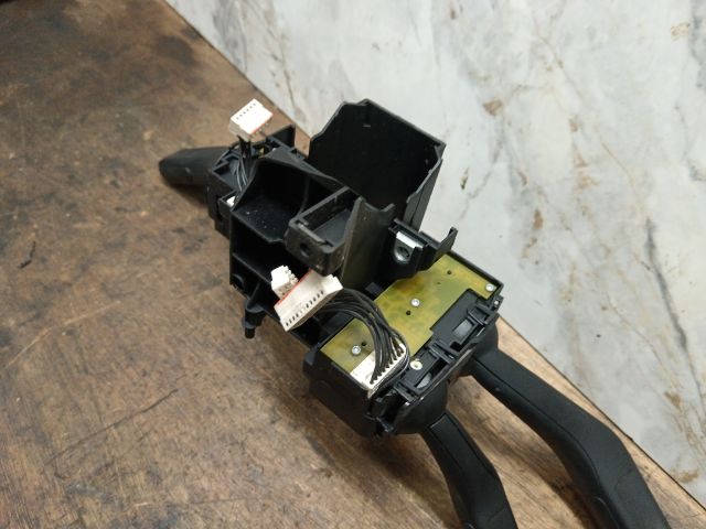 bontott VW PASSAT B6 Komplett Kormánykapcsoló (Bajuszkapcsoló)