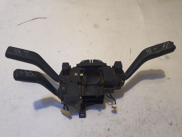 bontott VW PASSAT B6 Komplett Kormánykapcsoló (Bajuszkapcsoló)