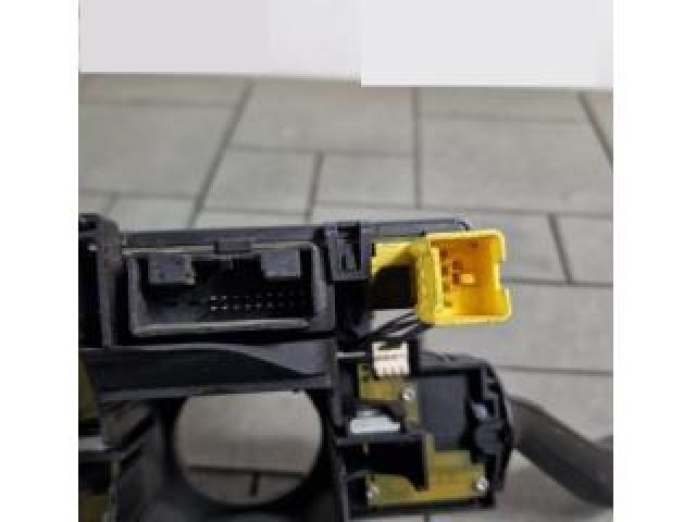 bontott VW PASSAT B6 Komplett Kormánykapcsoló (Bajuszkapcsoló)