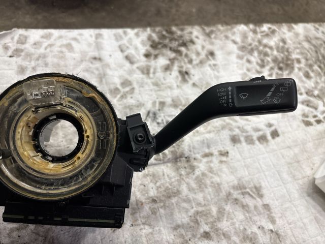 bontott VW PASSAT B6 Komplett Kormánykapcsoló (Bajuszkapcsoló)