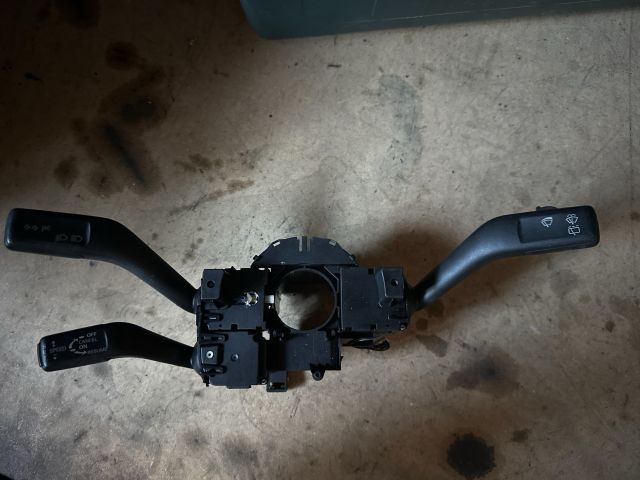 bontott VW PASSAT B6 Komplett Kormánykapcsoló (Bajuszkapcsoló)