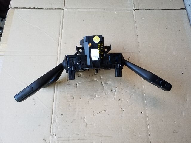 bontott VW PASSAT B6 Komplett Kormánykapcsoló (Bajuszkapcsoló)