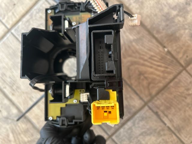 bontott VW PASSAT B6 Komplett Kormánykapcsoló (Bajuszkapcsoló)