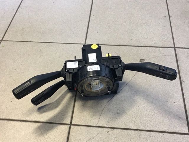 bontott VW PASSAT B6 Komplett Kormánykapcsoló (Bajuszkapcsoló)