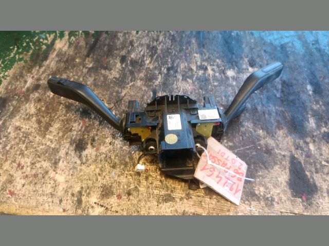 bontott VW PASSAT B6 Komplett Kormánykapcsoló (Bajuszkapcsoló)