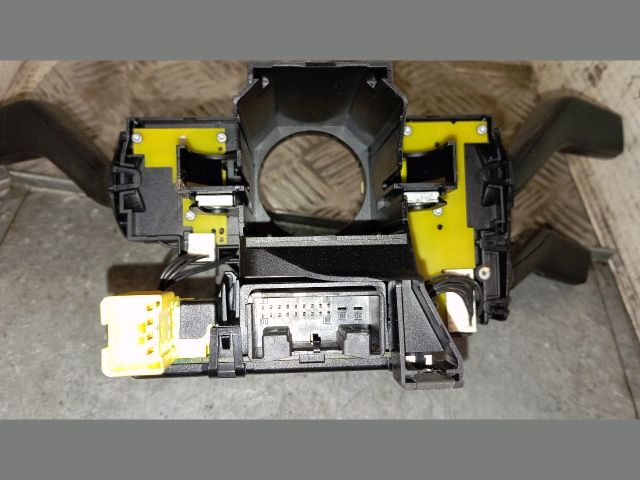 bontott VW PASSAT B6 Komplett Kormánykapcsoló (Bajuszkapcsoló)