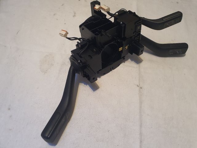 bontott VW PASSAT B6 Komplett Kormánykapcsoló (Bajuszkapcsoló)