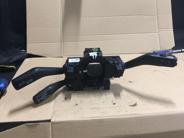 bontott VW PASSAT B6 Komplett Kormánykapcsoló (Bajuszkapcsoló)