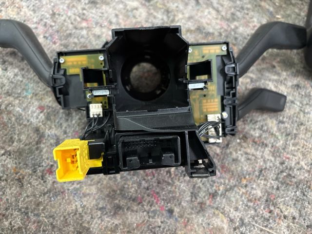 bontott VW PASSAT B6 Komplett Kormánykapcsoló (Bajuszkapcsoló)