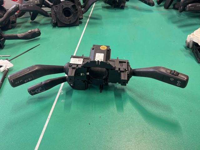 bontott VW PASSAT B6 Komplett Kormánykapcsoló (Bajuszkapcsoló)