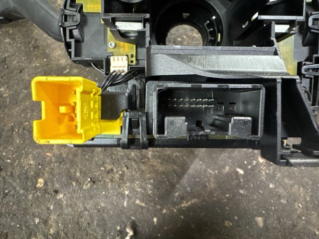 bontott VW PASSAT B6 Komplett Kormánykapcsoló (Bajuszkapcsoló)