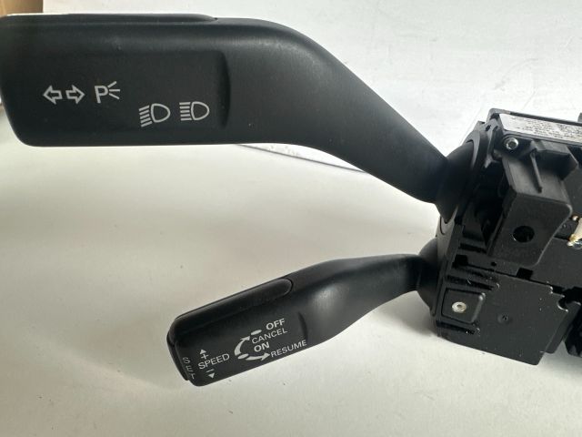 bontott VW PASSAT B6 Komplett Kormánykapcsoló (Bajuszkapcsoló)