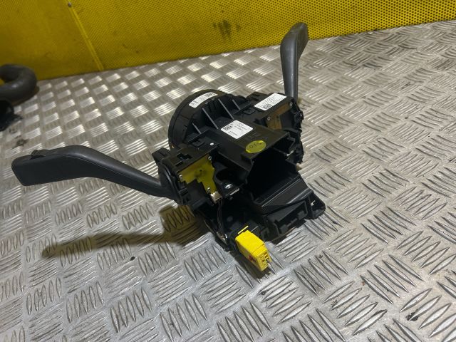 bontott VW PASSAT B6 Komplett Kormánykapcsoló (Bajuszkapcsoló)