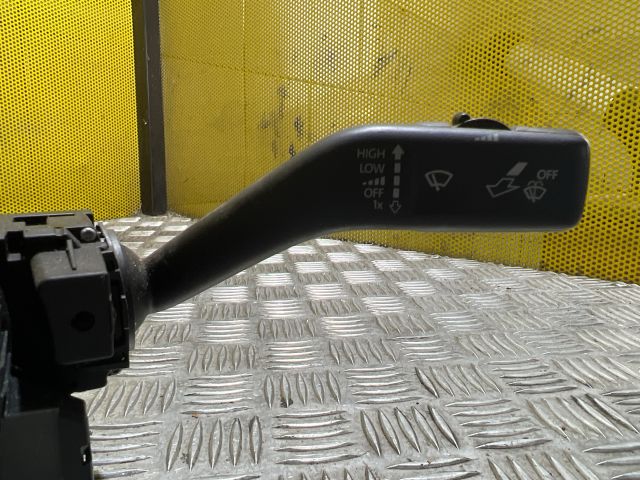 bontott VW PASSAT B6 Komplett Kormánykapcsoló (Bajuszkapcsoló)