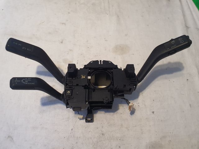 bontott VW PASSAT B6 Komplett Kormánykapcsoló (Bajuszkapcsoló)