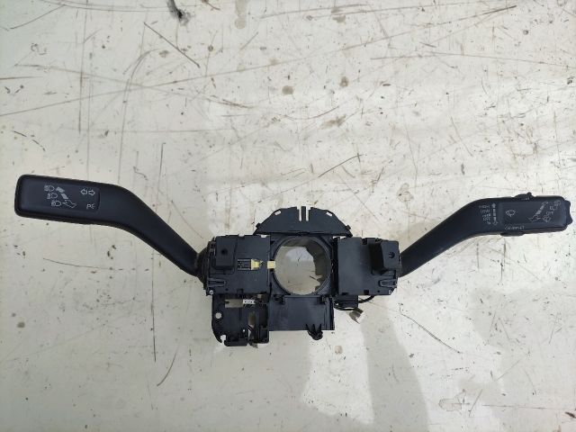 bontott VW PASSAT B6 Komplett Kormánykapcsoló (Bajuszkapcsoló)