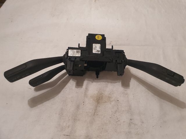 bontott VW PASSAT B6 Komplett Kormánykapcsoló (Bajuszkapcsoló)