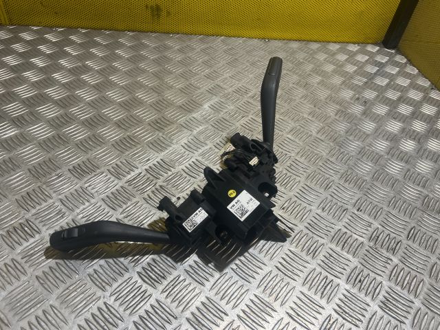 bontott VW PASSAT B6 Komplett Kormánykapcsoló (Bajuszkapcsoló)